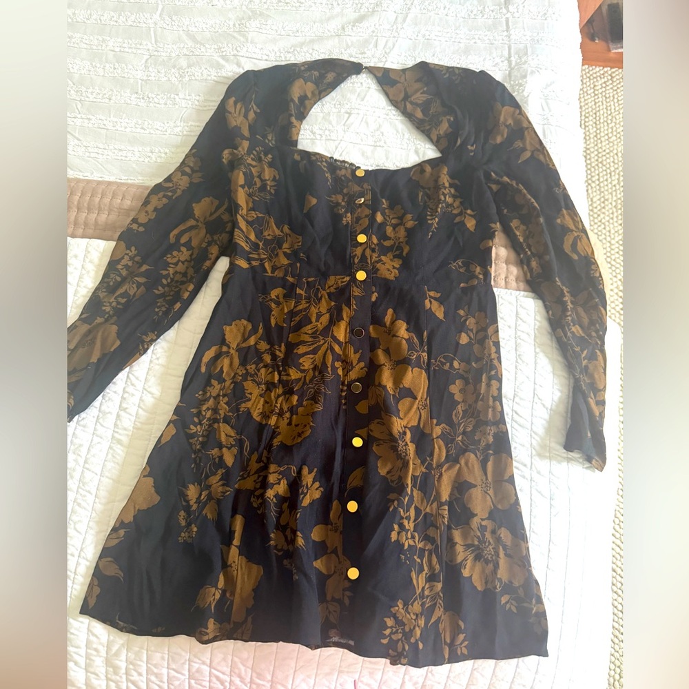 Reformation Knee length long sleeve floral dress New